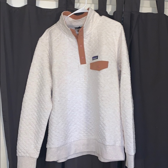 FLASH SALE!! 🎈🎈Patagonia Quilted Snap-T Pullover - Picture 2 of 9